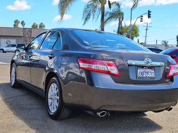 2011 Toyota Camry XLE